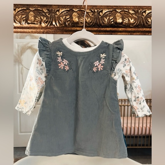 Rene Rofe Baby overall dress with bodysuit 
6-9 Months - Picture 1 of 4